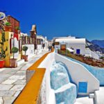 Features of cruising and moving to Fira