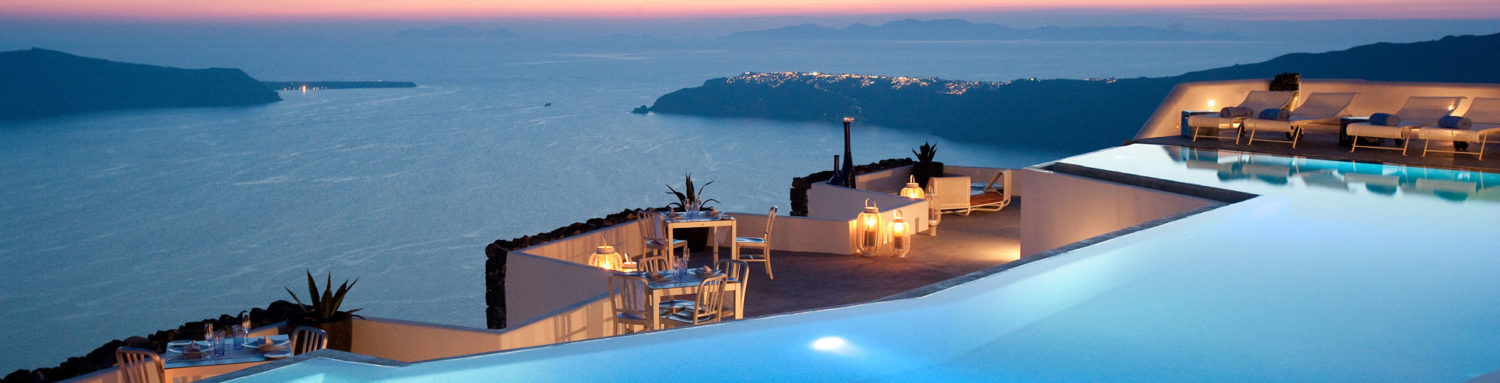 Santorini luxury spa hotels