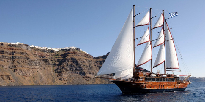 tours Excursions around Santorini